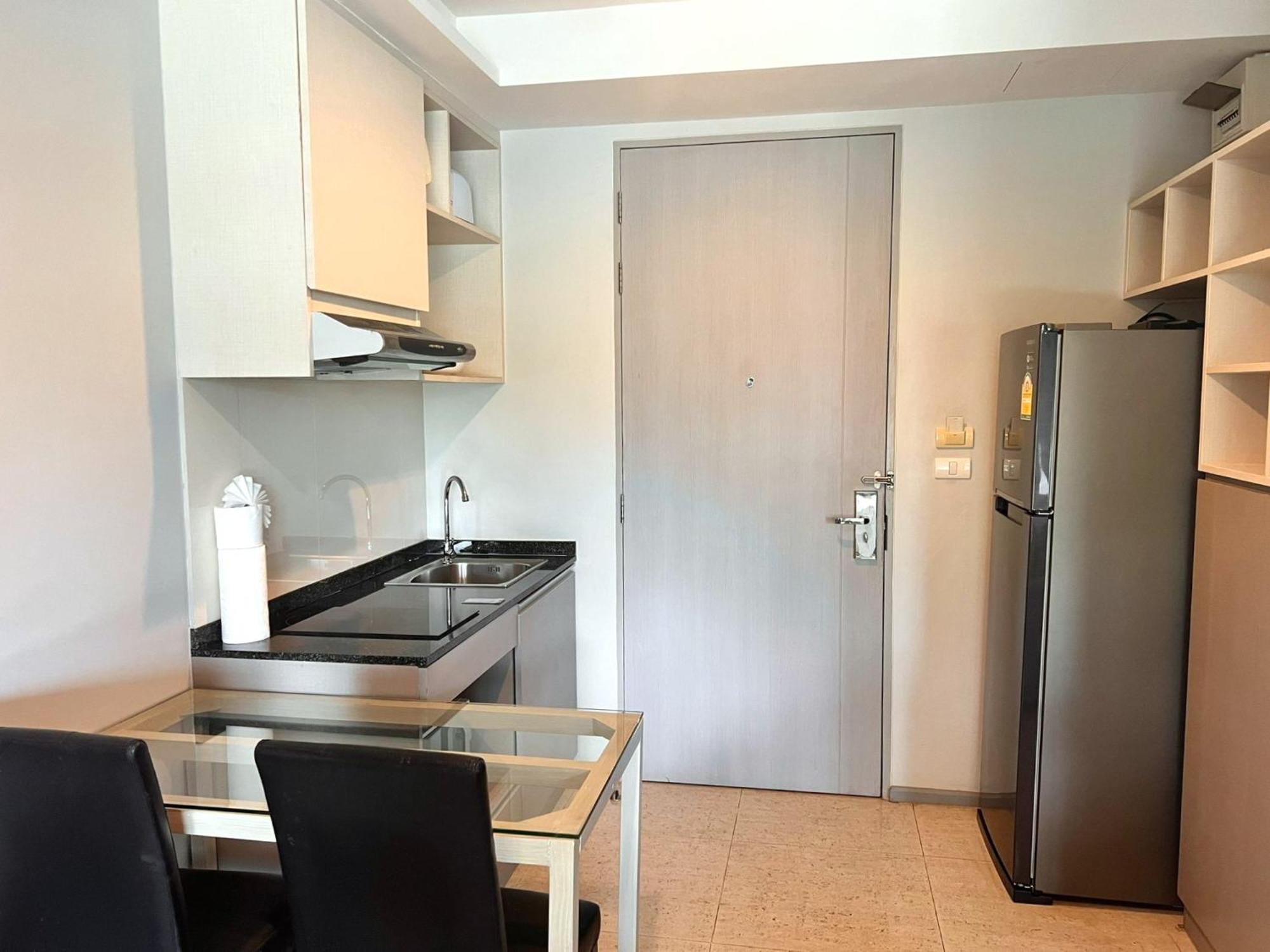 דירות 6Th Avenue Surin By Lofty מראה חיצוני תמונה